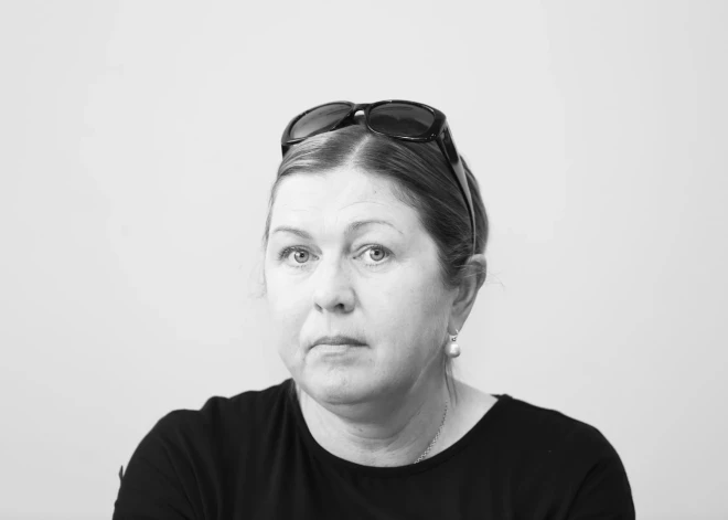 Pēc smagas slimības mūžībā devusies rakstniece Nora Ikstena
